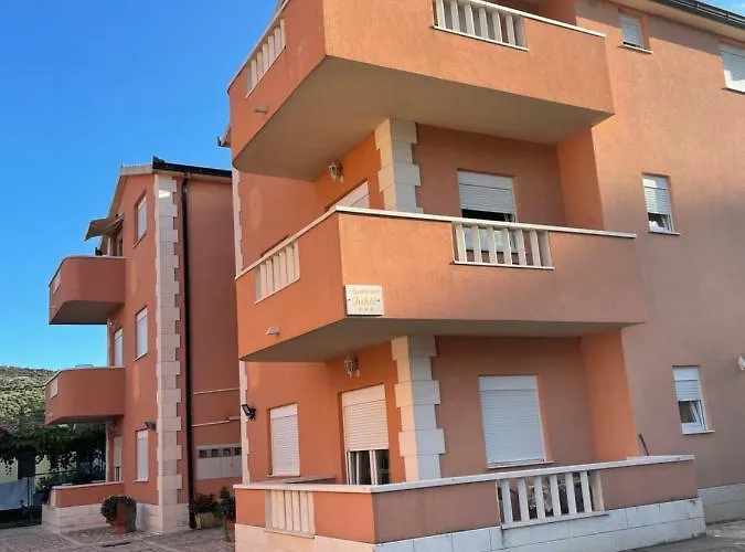 Apartman Jukic Hotel Marina photo