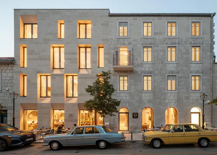 Emotheo Heritage Hotel Imotski photo