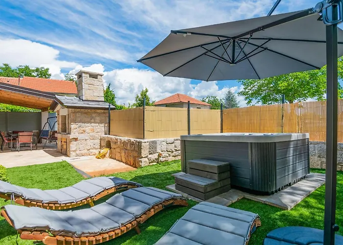 Cozy Home In Gornji Vinjani With Wifi תמונה