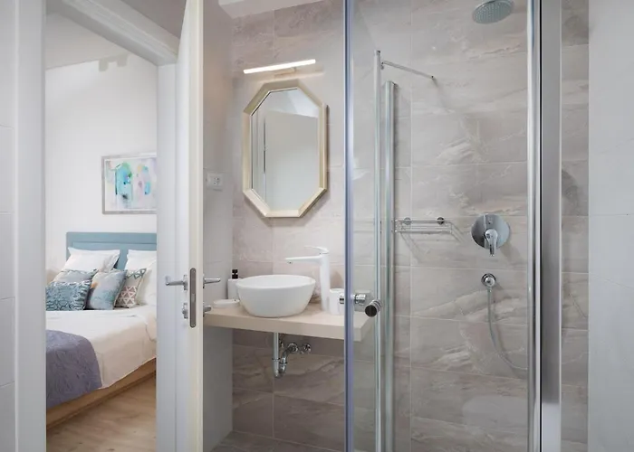 Holiday Home Villa Cvita Mit Eigenem Pool By Interhome Kaštel Novi fotorgafie