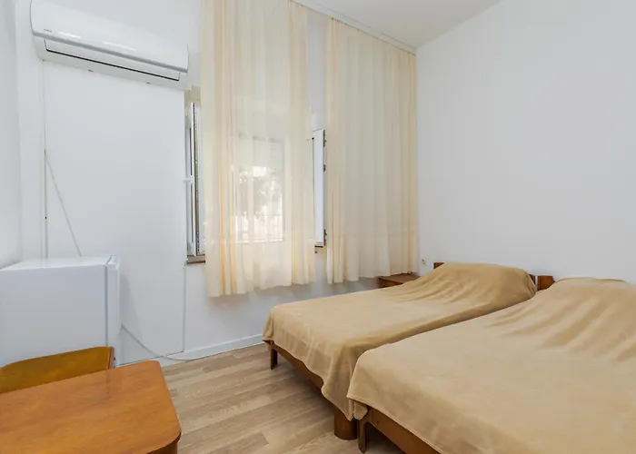 Twin Room Gradac 16006C foto