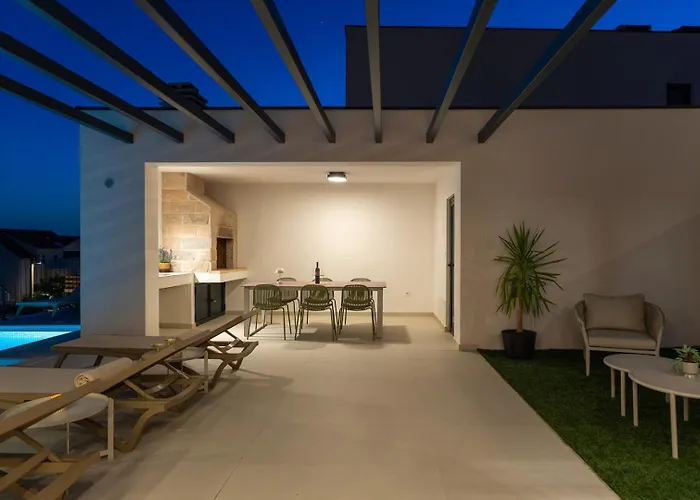 New! Discover Villa Logos: Your Seaview Retreat In Croatia fotografija